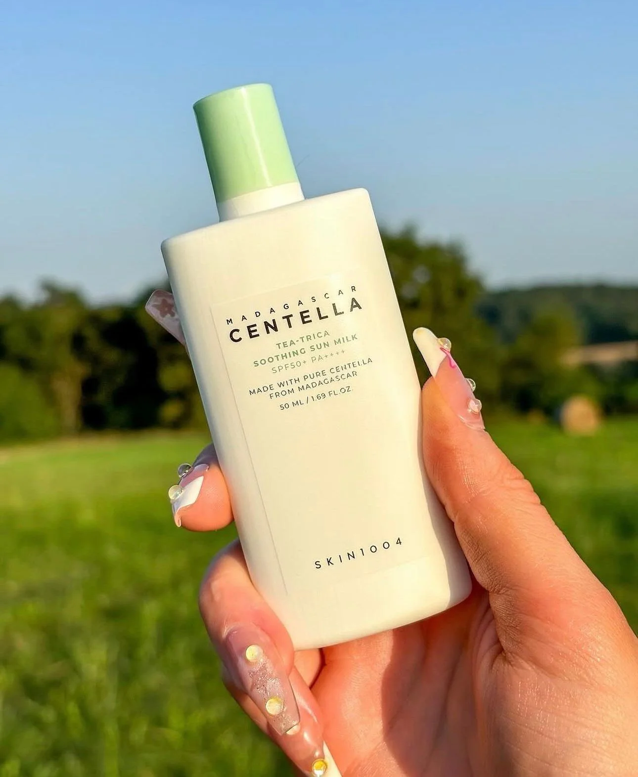 SKIN1004 Madagascar Centella Tea-Trica Soothing Sun Milk SPF50+ PA++++ 2