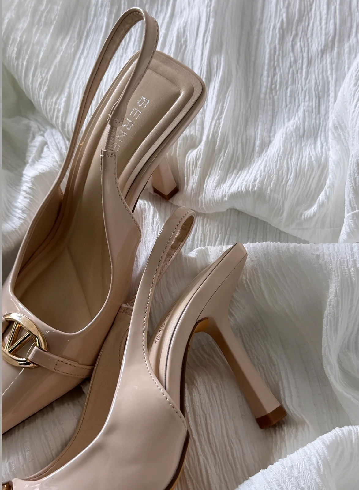 Tacon Berness Chandler  3