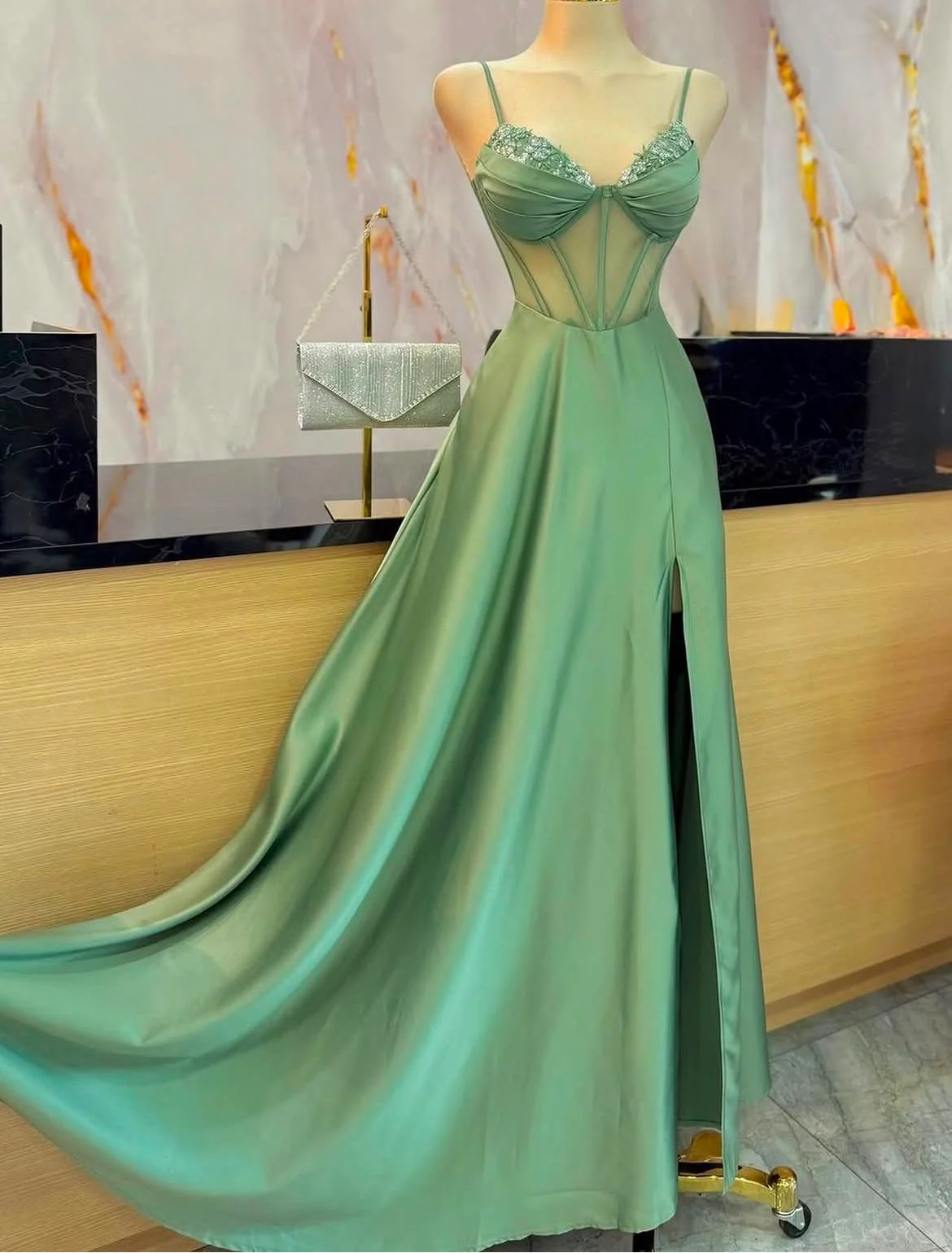 Vestido de Gala Verde Esmeralda